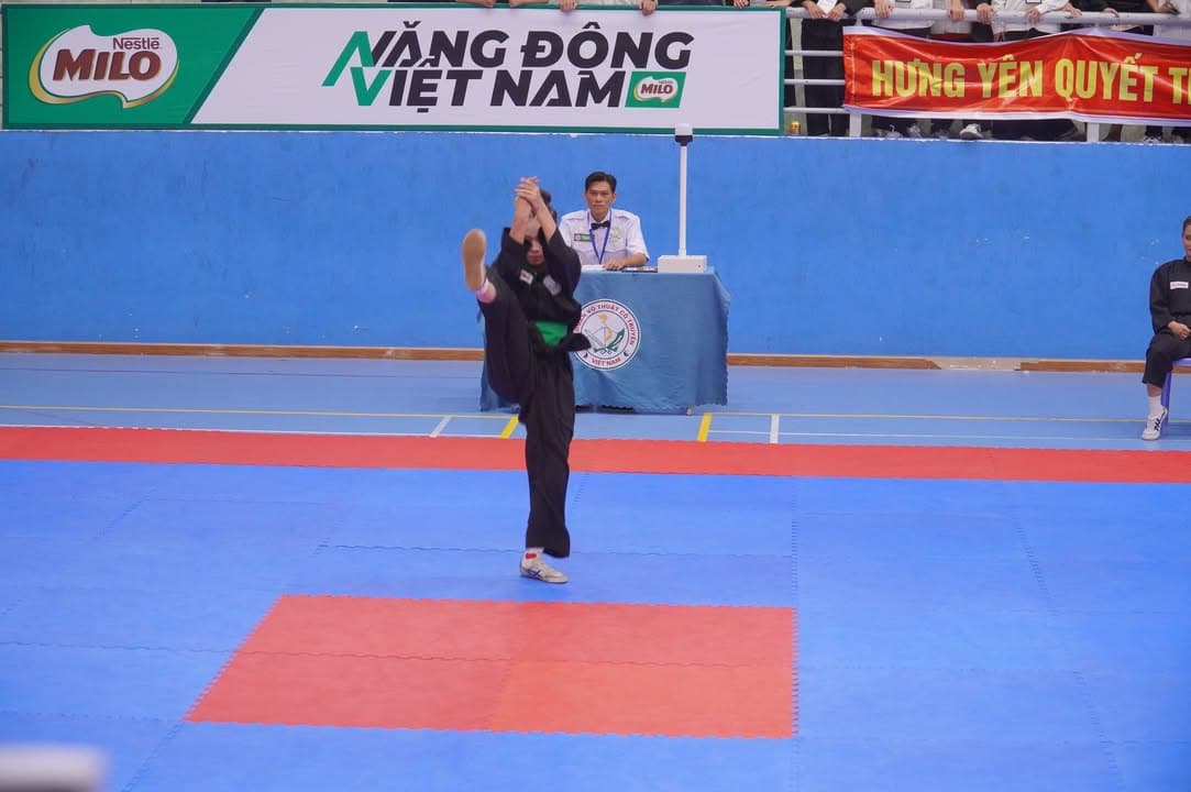 HÌNH ẢNH VÒNG CHUNG KẾT NỘI DUNG QUYỀN THUẬT - GIẢI THỂ THAO HỌC SINH PHỔ THÔNG TOÀN QU… — hình 60