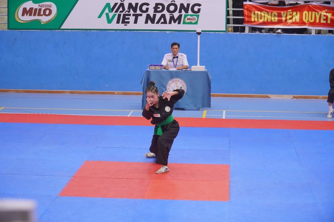 HÌNH ẢNH VÒNG CHUNG KẾT NỘI DUNG QUYỀN THUẬT - GIẢI THỂ THAO HỌC SINH PHỔ THÔNG TOÀN QU… — hình 61