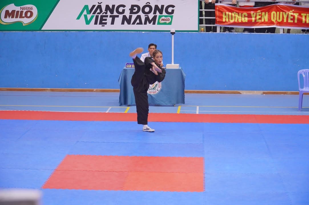 HÌNH ẢNH VÒNG CHUNG KẾT NỘI DUNG QUYỀN THUẬT - GIẢI THỂ THAO HỌC SINH PHỔ THÔNG TOÀN QU… — hình 67