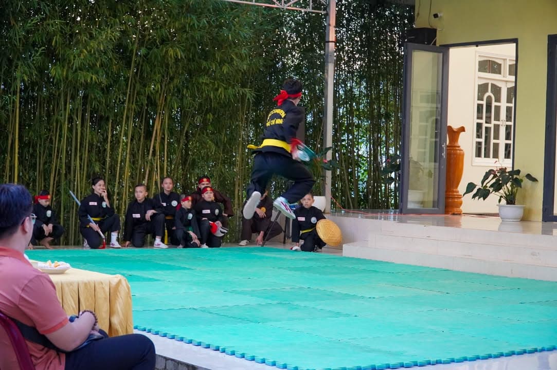GIAO LƯU GIỮA LIÊN ĐOÀN VÕ CỔ TRUYỀN THÀNH PHỐ HỒ CHÍ MINH VỚI CHÙA HUỆ LÂM, LÂM ĐỒNG — hình 36