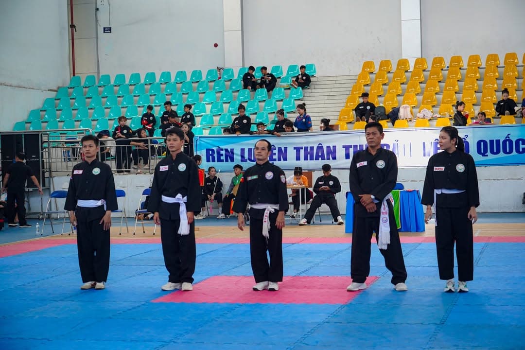 CHÚC MỪNG CÁC VÕ SINH PHẬT QUANG QUYỀN ĐẠT THÀNH TÍCH TẠI GIẢI VÕ CỔ TRUYỀN VÔ ĐỊCH TRẺ… — hình 27