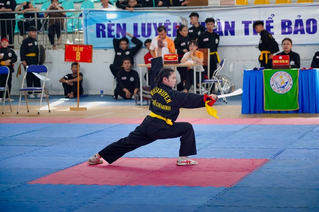CHÚC MỪNG CÁC VÕ SINH PHẬT QUANG QUYỀN ĐẠT THÀNH TÍCH TẠI GIẢI VÕ CỔ TRUYỀN VÔ ĐỊCH TRẺ… — hình 28