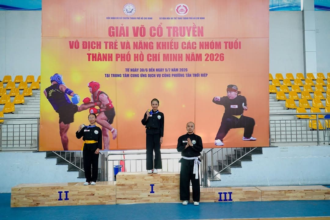 CHÚC MỪNG CÁC VÕ SINH PHẬT QUANG QUYỀN ĐẠT THÀNH TÍCH TẠI GIẢI VÕ CỔ TRUYỀN VÔ ĐỊCH TRẺ… — hình 57