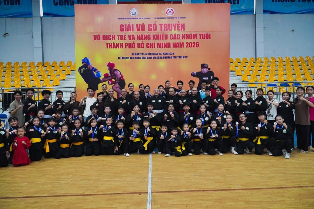 CHÚC MỪNG CÁC VÕ SINH PHẬT QUANG QUYỀN ĐẠT THÀNH TÍCH TẠI GIẢI VÕ CỔ TRUYỀN VÔ ĐỊCH TRẺ… — hình 67
