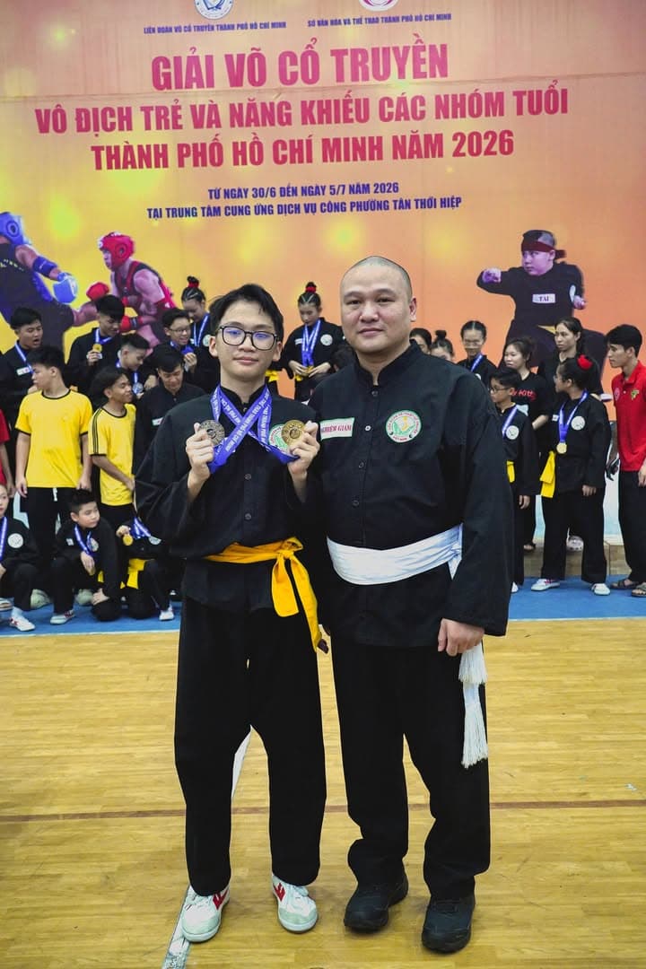 CHÚC MỪNG CÁC VÕ SINH PHẬT QUANG QUYỀN ĐẠT THÀNH TÍCH TẠI GIẢI VÕ CỔ TRUYỀN VÔ ĐỊCH TRẺ… — hình 68