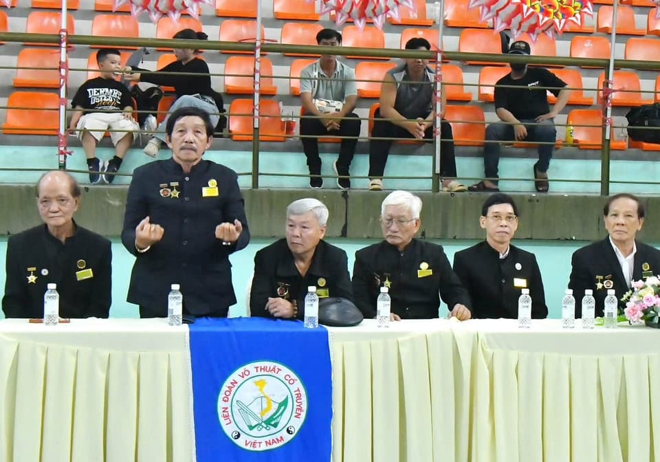HỪNG HỰC HÀO KHÍ TẠI KHAI MẠC KÌ THI NÂNG ĐAI, ĐỔI ĐAI VÕ CỔ TRUYỀN QUỐC GIA LẦN THỨ I… — hình 23
