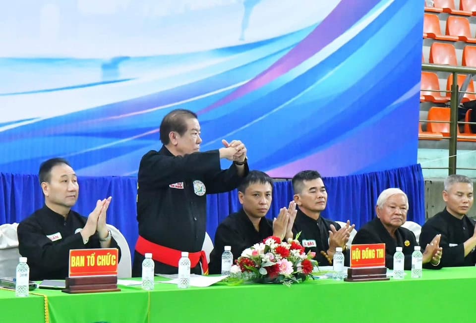HỪNG HỰC HÀO KHÍ TẠI KHAI MẠC KÌ THI NÂNG ĐAI, ĐỔI ĐAI VÕ CỔ TRUYỀN QUỐC GIA LẦN THỨ I… — hình 25