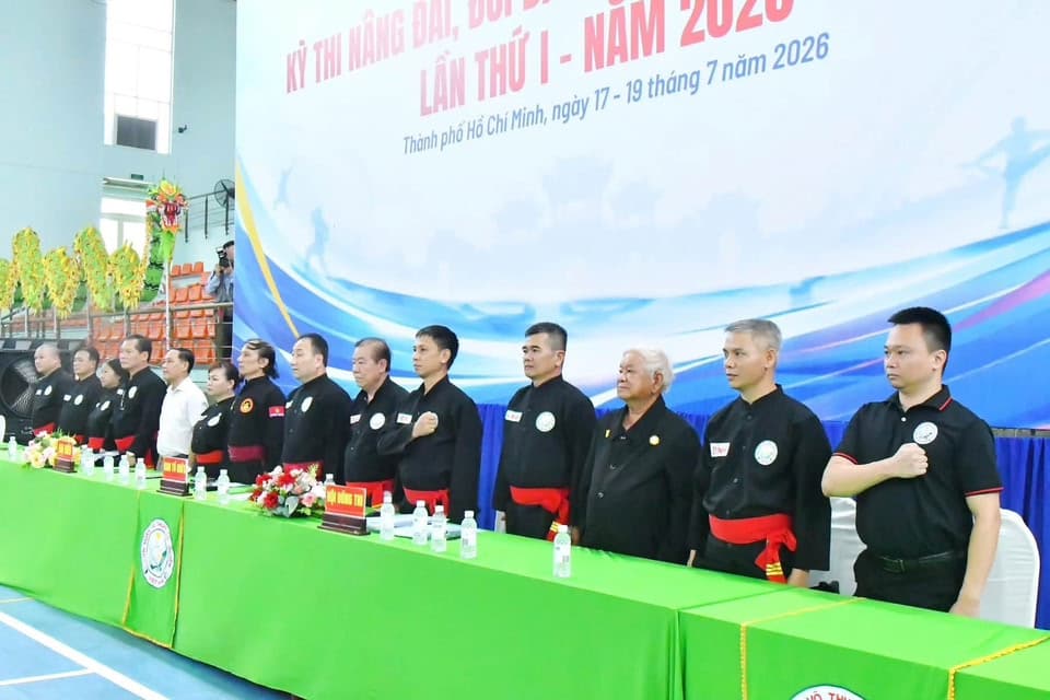 HỪNG HỰC HÀO KHÍ TẠI KHAI MẠC KÌ THI NÂNG ĐAI, ĐỔI ĐAI VÕ CỔ TRUYỀN QUỐC GIA LẦN THỨ I… — hình 34