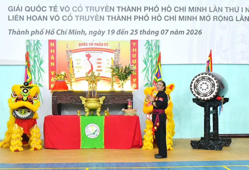 HỪNG HỰC HÀO KHÍ TẠI KHAI MẠC KÌ THI NÂNG ĐAI, ĐỔI ĐAI VÕ CỔ TRUYỀN QUỐC GIA LẦN THỨ I… — hình 53