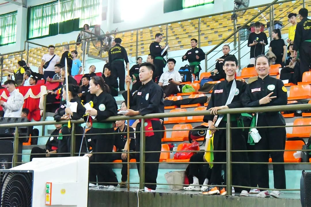 HỪNG HỰC HÀO KHÍ TẠI KHAI MẠC KÌ THI NÂNG ĐAI, ĐỔI ĐAI VÕ CỔ TRUYỀN QUỐC GIA LẦN THỨ I… — hình 61