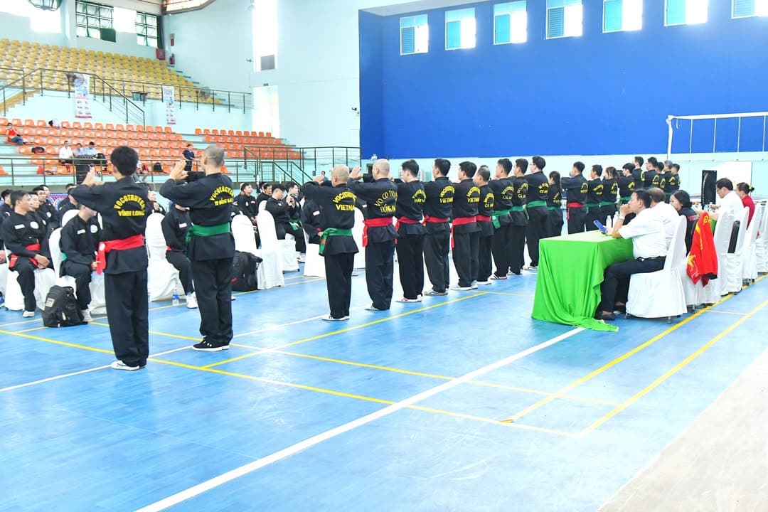 HỪNG HỰC HÀO KHÍ TẠI KHAI MẠC KÌ THI NÂNG ĐAI, ĐỔI ĐAI VÕ CỔ TRUYỀN QUỐC GIA LẦN THỨ I… — hình 68
