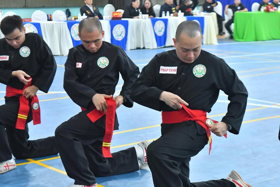 XIN CHÚC MỪNG CÁC VÕ SINH, MÔN SINH PHẬT QUANG QUYỀN HOÀN THÀNH KỲ THI NÂNG ĐAI, ĐỔI ĐA… — hình 4