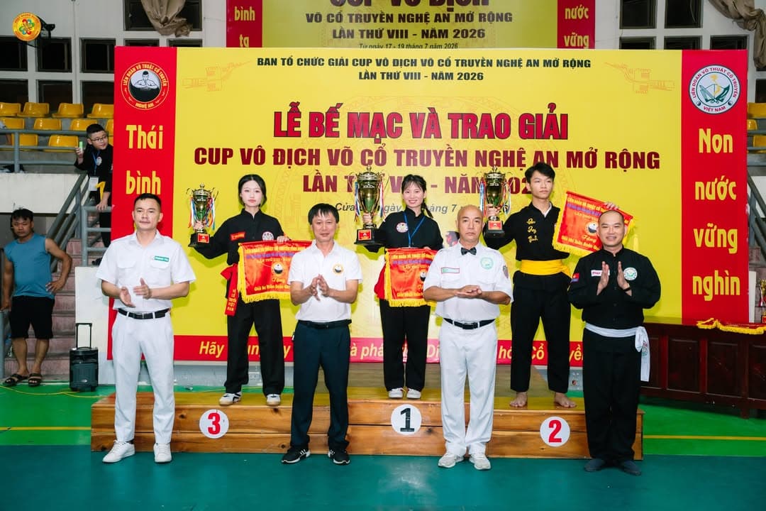 CHÚC MỪNG VÕ SINH, MÔN SINH PHẬT QUANG QUYỀN ĐÃ ĐẠT THÀNH TÍCH TẠI GIẢI CÚP VÔ ĐỊCH VÕ… — hình 3