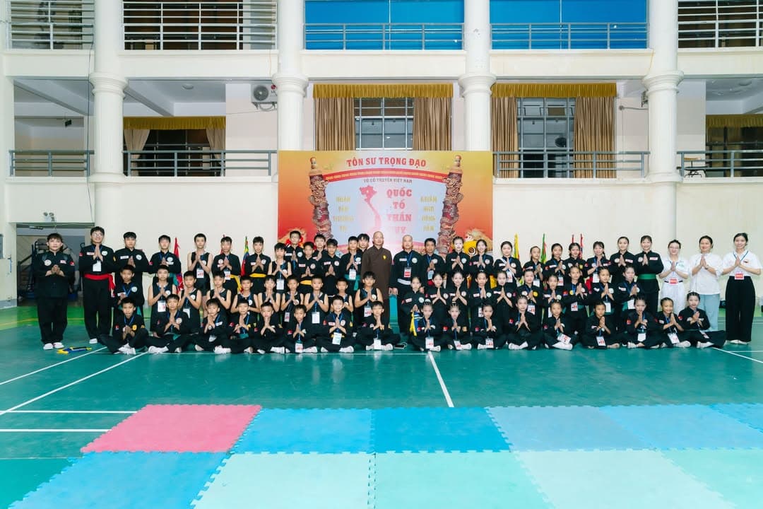 CHÚC MỪNG VÕ SINH, MÔN SINH PHẬT QUANG QUYỀN ĐÃ ĐẠT THÀNH TÍCH TẠI GIẢI CÚP VÔ ĐỊCH VÕ… — hình 100