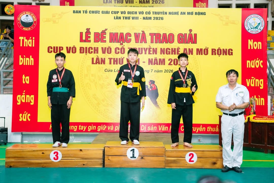 CHÚC MỪNG VÕ SINH, MÔN SINH PHẬT QUANG QUYỀN ĐÃ ĐẠT THÀNH TÍCH TẠI GIẢI CÚP VÔ ĐỊCH VÕ… — hình 12