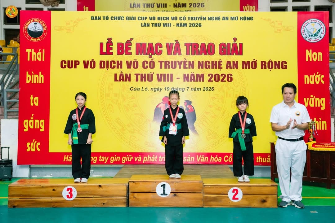 CHÚC MỪNG VÕ SINH, MÔN SINH PHẬT QUANG QUYỀN ĐÃ ĐẠT THÀNH TÍCH TẠI GIẢI CÚP VÔ ĐỊCH VÕ… — hình 13