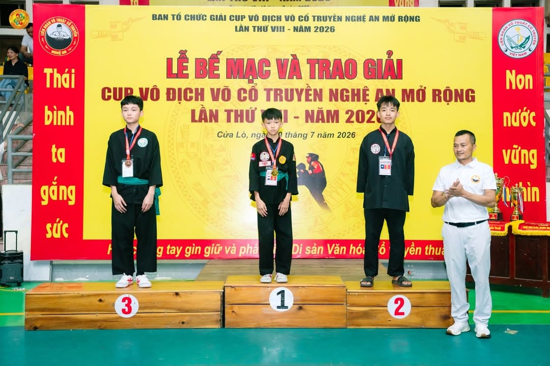 CHÚC MỪNG VÕ SINH, MÔN SINH PHẬT QUANG QUYỀN ĐÃ ĐẠT THÀNH TÍCH TẠI GIẢI CÚP VÔ ĐỊCH VÕ… — hình 23