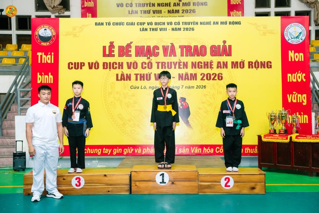 CHÚC MỪNG VÕ SINH, MÔN SINH PHẬT QUANG QUYỀN ĐÃ ĐẠT THÀNH TÍCH TẠI GIẢI CÚP VÔ ĐỊCH VÕ… — hình 24