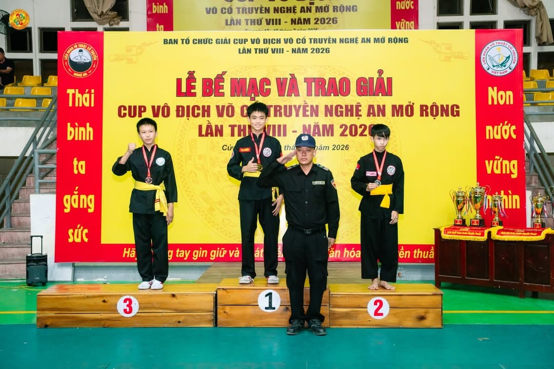 CHÚC MỪNG VÕ SINH, MÔN SINH PHẬT QUANG QUYỀN ĐÃ ĐẠT THÀNH TÍCH TẠI GIẢI CÚP VÔ ĐỊCH VÕ… — hình 29