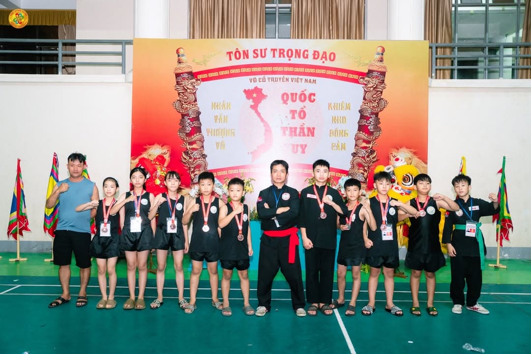 CHÚC MỪNG VÕ SINH, MÔN SINH PHẬT QUANG QUYỀN ĐÃ ĐẠT THÀNH TÍCH TẠI GIẢI CÚP VÔ ĐỊCH VÕ… — hình 37