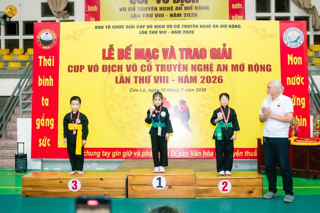 CHÚC MỪNG VÕ SINH, MÔN SINH PHẬT QUANG QUYỀN ĐÃ ĐẠT THÀNH TÍCH TẠI GIẢI CÚP VÔ ĐỊCH VÕ… — hình 39