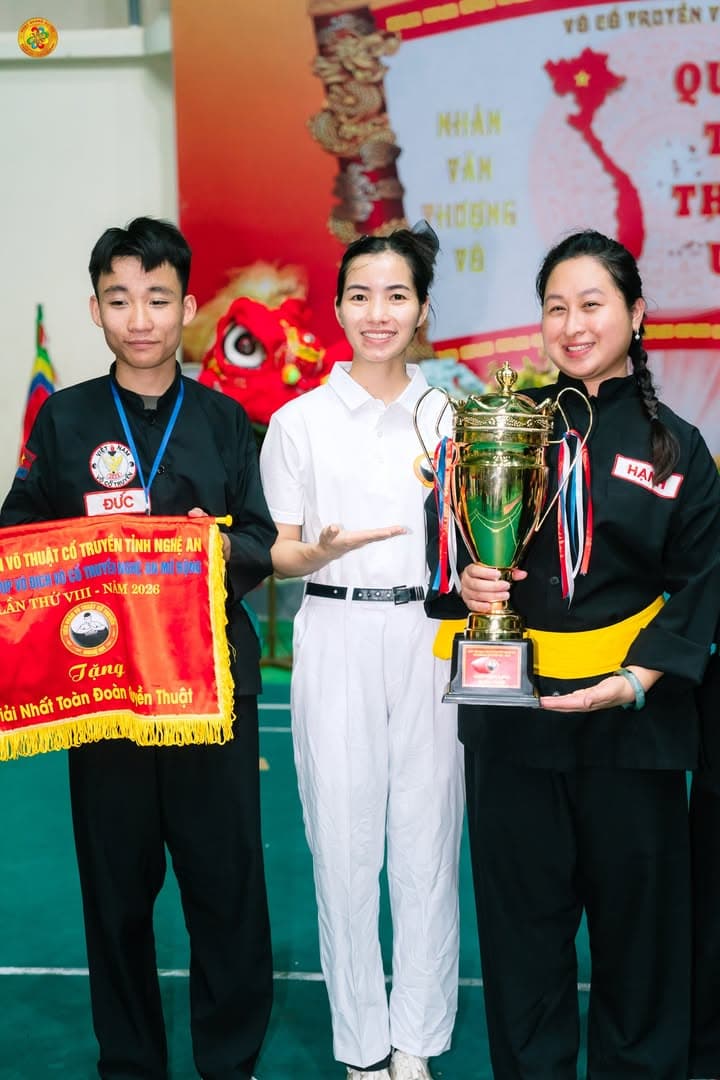 CHÚC MỪNG VÕ SINH, MÔN SINH PHẬT QUANG QUYỀN ĐÃ ĐẠT THÀNH TÍCH TẠI GIẢI CÚP VÔ ĐỊCH VÕ… — hình 42