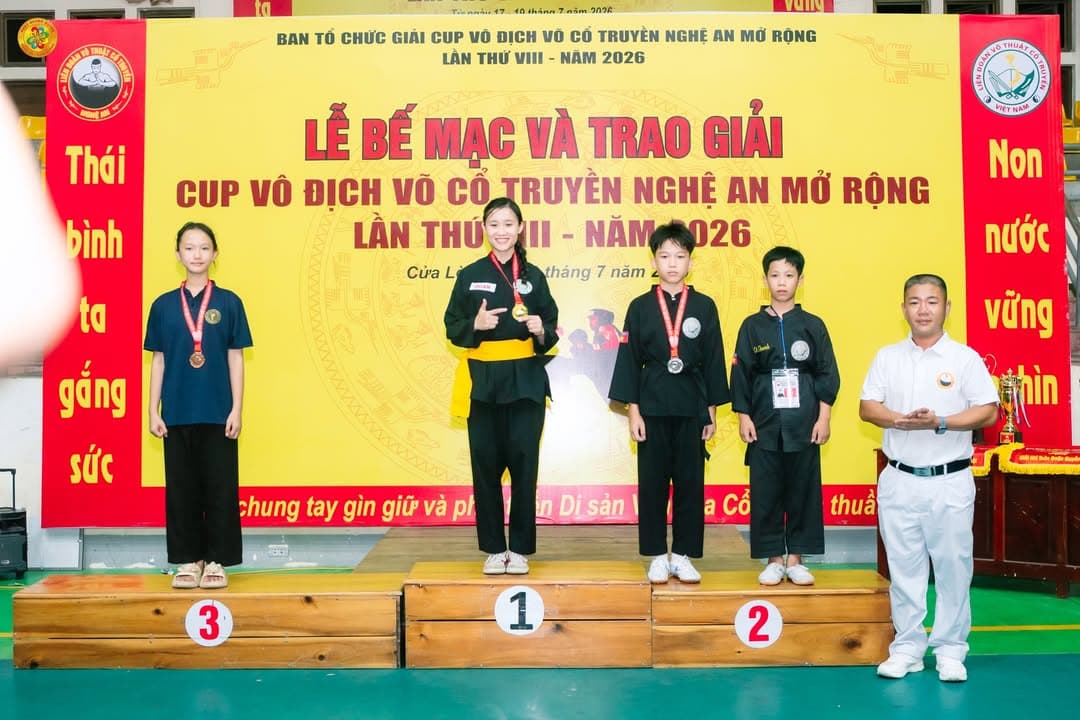 CHÚC MỪNG VÕ SINH, MÔN SINH PHẬT QUANG QUYỀN ĐÃ ĐẠT THÀNH TÍCH TẠI GIẢI CÚP VÔ ĐỊCH VÕ… — hình 48