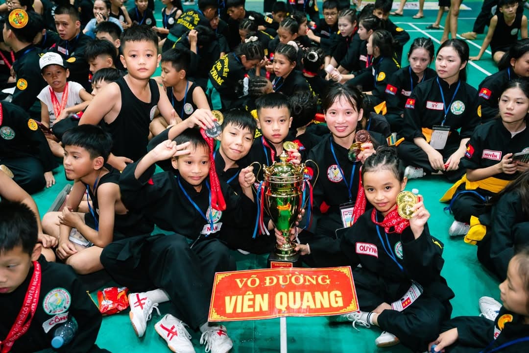 CHÚC MỪNG VÕ SINH, MÔN SINH PHẬT QUANG QUYỀN ĐÃ ĐẠT THÀNH TÍCH TẠI GIẢI CÚP VÔ ĐỊCH VÕ… — hình 60