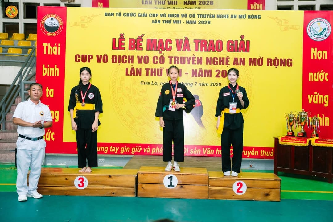 CHÚC MỪNG VÕ SINH, MÔN SINH PHẬT QUANG QUYỀN ĐÃ ĐẠT THÀNH TÍCH TẠI GIẢI CÚP VÔ ĐỊCH VÕ… — hình 93