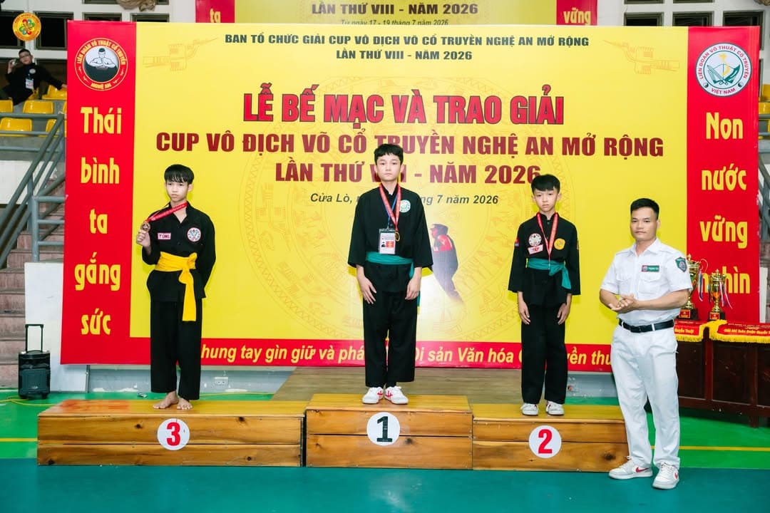 CHÚC MỪNG VÕ SINH, MÔN SINH PHẬT QUANG QUYỀN ĐÃ ĐẠT THÀNH TÍCH TẠI GIẢI CÚP VÔ ĐỊCH VÕ… — hình 94