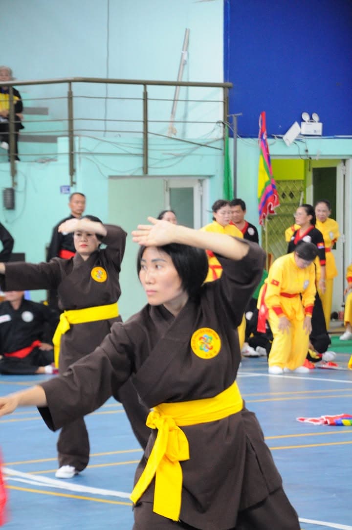 HÌNH ẢNH CÁC VÕ SINH, MÔN SINH PHẬT QUANG QUYỀN TẠI LIÊN HOAN VÕ VIỆT ĐẤT PHƯƠNG NAM NĂ… — hình 27