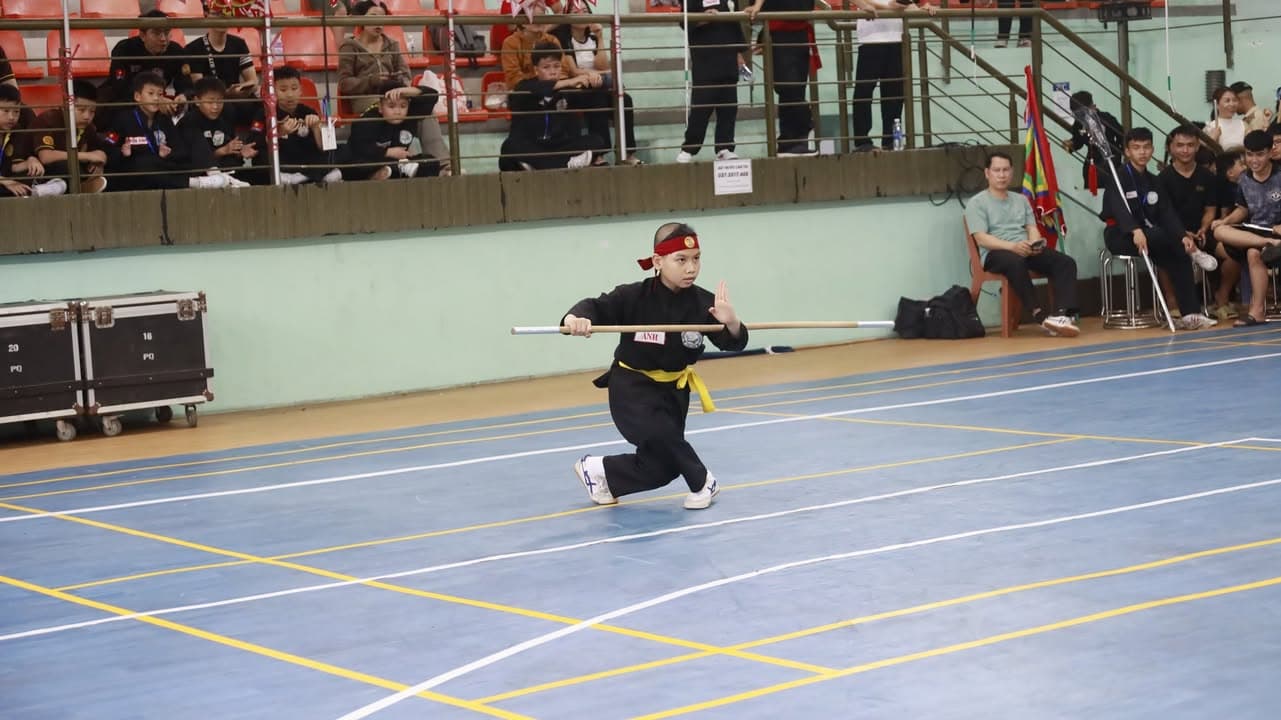 HÌNH ẢNH CÁC VÕ SINH, MÔN SINH PHẬT QUANG QUYỀN TẠI LIÊN HOAN VÕ VIỆT ĐẤT PHƯƠNG NAM NĂ… — hình 80