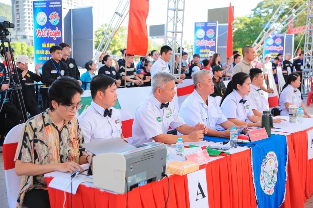 CHỈ 3 TỪ THÔI! - 'QUÁ HẤP DẪN — hình 15