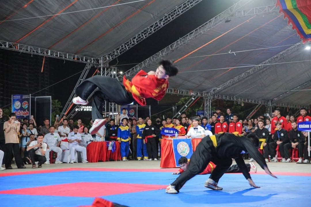 ĐÊM QUA LÀ MỘT ĐÊM THẬT TUYỆT ĐỐI VỚI NHƯNG AI MÊ VÕ CỔ TRUYỀN — hình 6