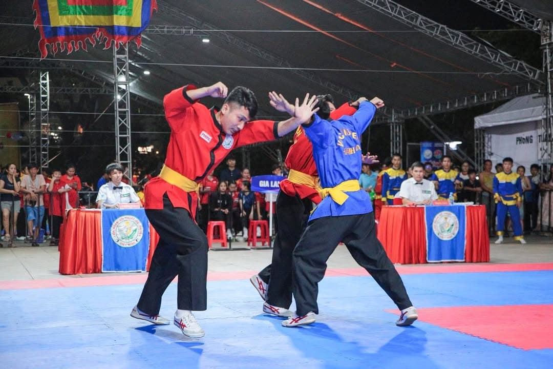 ĐÊM QUA LÀ MỘT ĐÊM THẬT TUYỆT ĐỐI VỚI NHƯNG AI MÊ VÕ CỔ TRUYỀN — hình 27