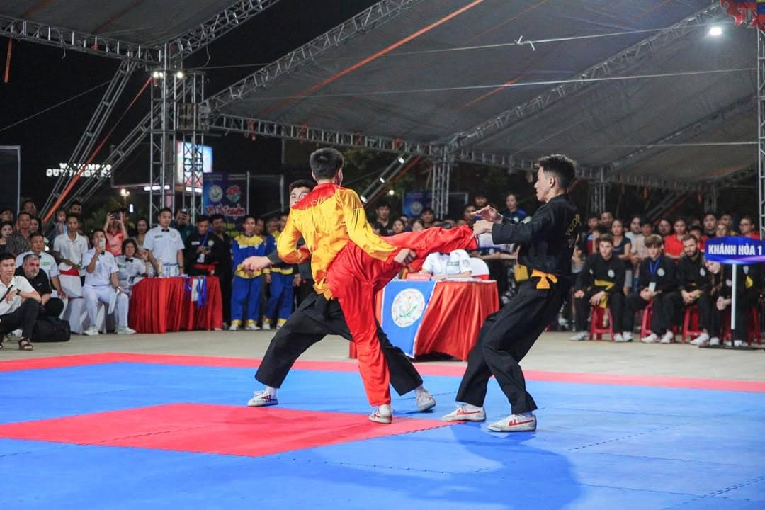 ĐÊM QUA LÀ MỘT ĐÊM THẬT TUYỆT ĐỐI VỚI NHƯNG AI MÊ VÕ CỔ TRUYỀN — hình 38