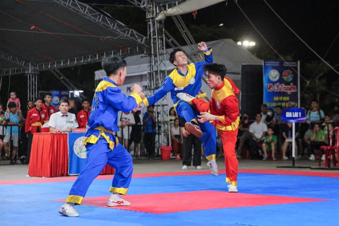ĐÊM QUA LÀ MỘT ĐÊM THẬT TUYỆT ĐỐI VỚI NHƯNG AI MÊ VÕ CỔ TRUYỀN — hình 66