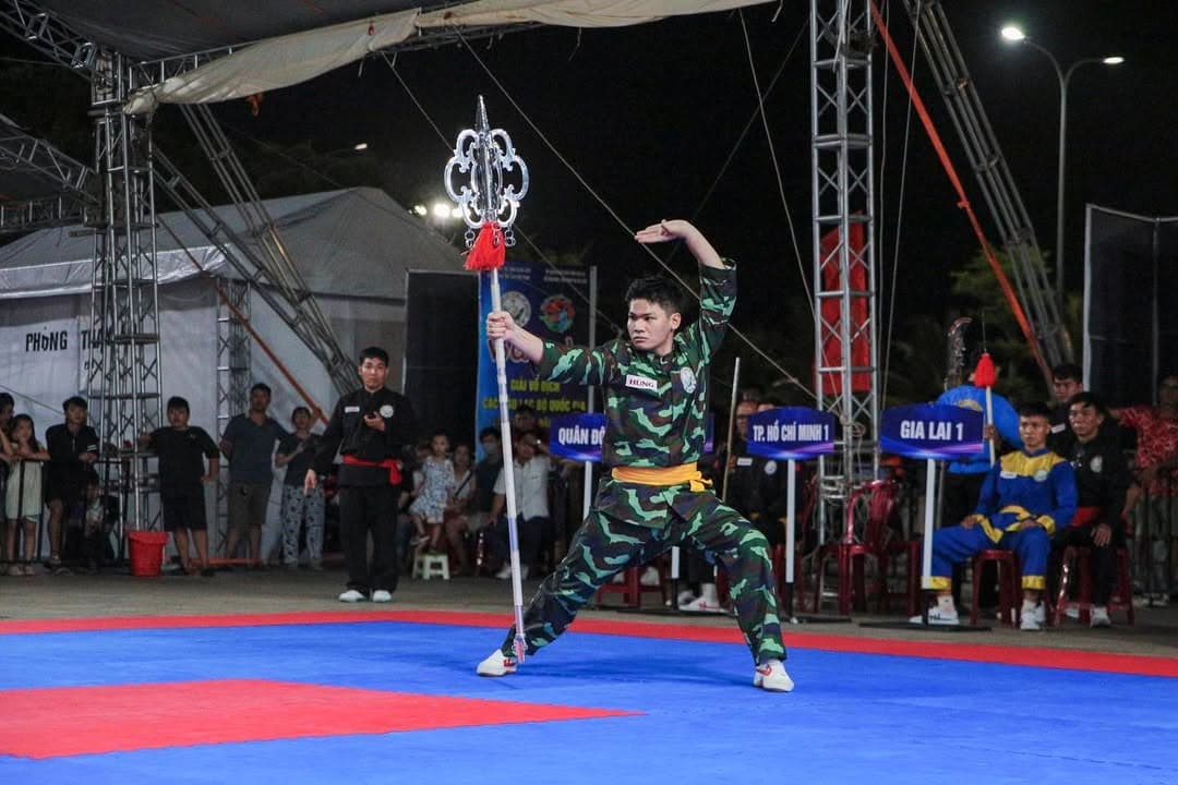 ĐÊM QUA LÀ MỘT ĐÊM THẬT TUYỆT ĐỐI VỚI NHƯNG AI MÊ VÕ CỔ TRUYỀN — hình 79