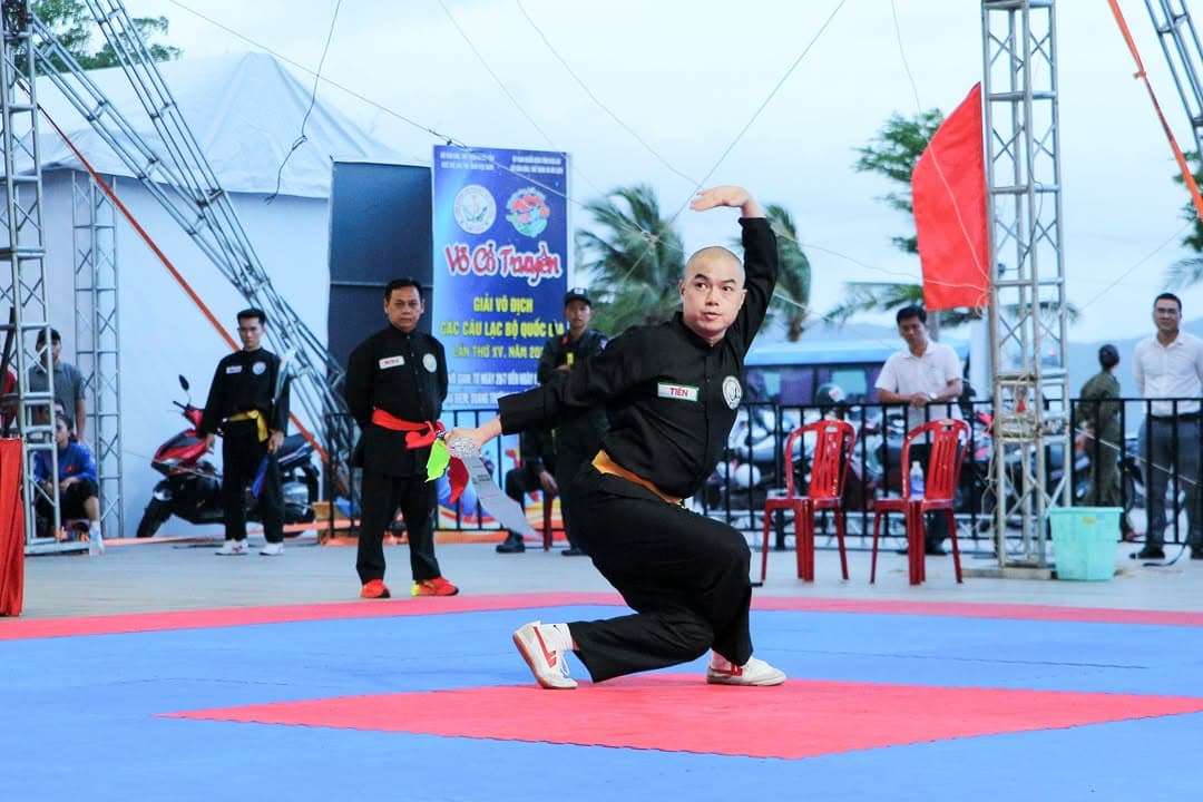BẮT TRỌN' NHỮNG KHOẢNH KHẮC ĐÊM BÁN KẾT RỰC CHÁY! — hình 2