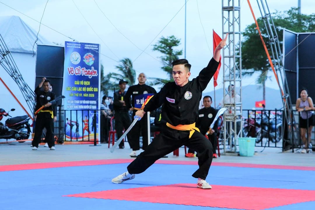 BẮT TRỌN' NHỮNG KHOẢNH KHẮC ĐÊM BÁN KẾT RỰC CHÁY! — hình 9