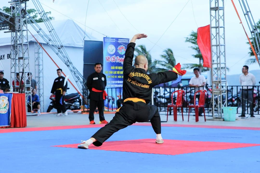 BẮT TRỌN' NHỮNG KHOẢNH KHẮC ĐÊM BÁN KẾT RỰC CHÁY! — hình 12