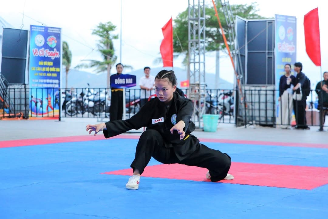 BẮT TRỌN' NHỮNG KHOẢNH KHẮC ĐÊM BÁN KẾT RỰC CHÁY! — hình 25
