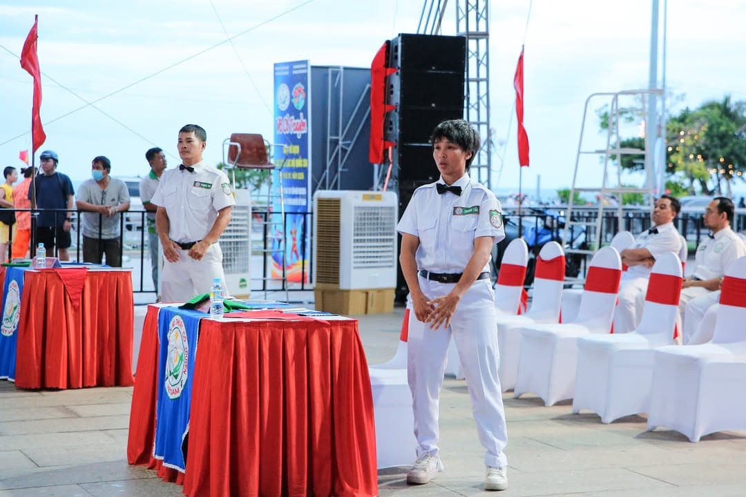 BẮT TRỌN' NHỮNG KHOẢNH KHẮC ĐÊM BÁN KẾT RỰC CHÁY! — hình 26