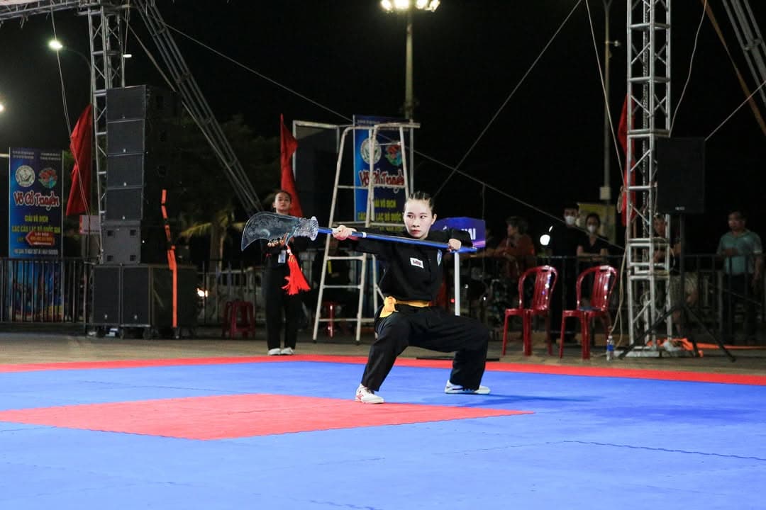 BẮT TRỌN' NHỮNG KHOẢNH KHẮC ĐÊM BÁN KẾT RỰC CHÁY! — hình 35