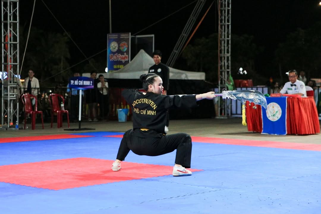 BẮT TRỌN' NHỮNG KHOẢNH KHẮC ĐÊM BÁN KẾT RỰC CHÁY! — hình 64
