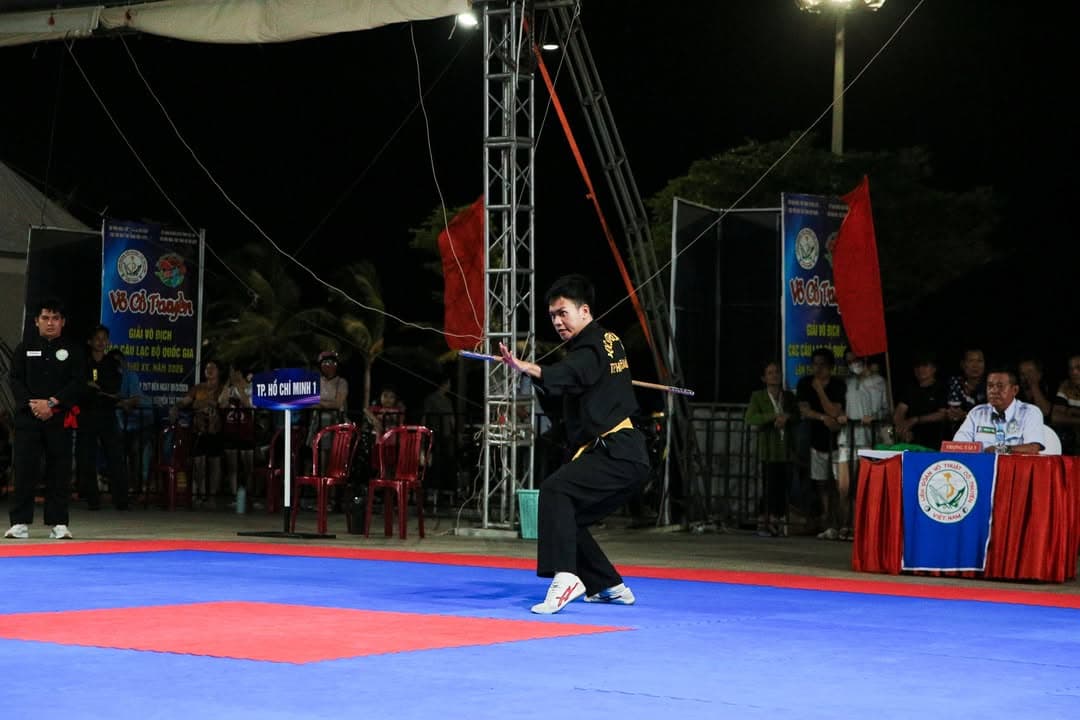 BẮT TRỌN' NHỮNG KHOẢNH KHẮC ĐÊM BÁN KẾT RỰC CHÁY! — hình 68