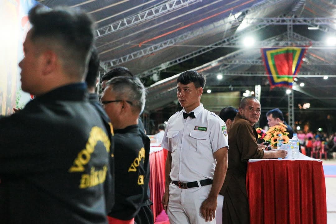 BẮT TRỌN' NHỮNG KHOẢNH KHẮC ĐÊM BÁN KẾT RỰC CHÁY! — hình 78
