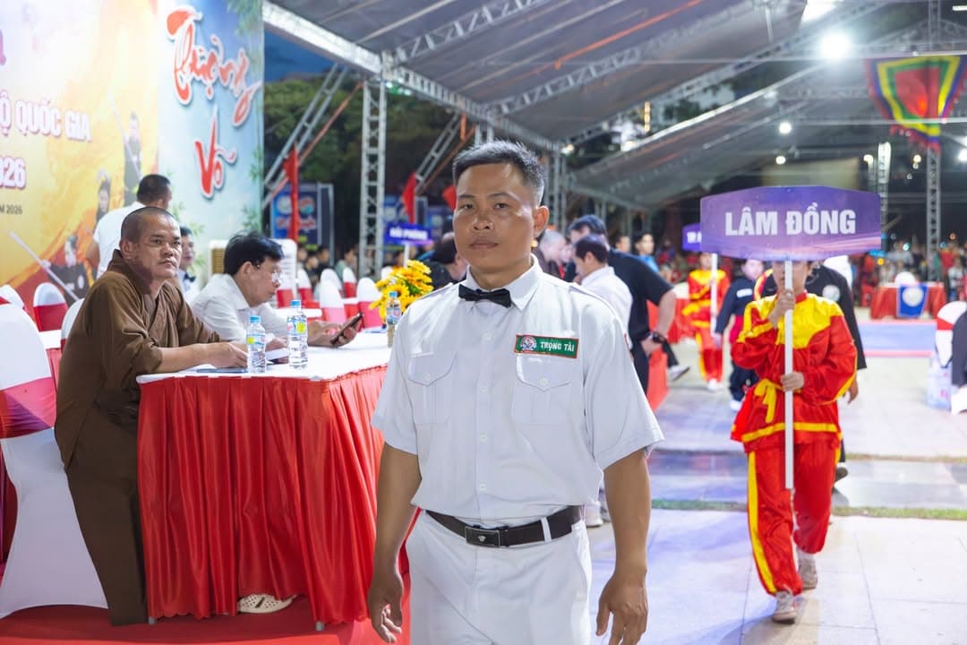 BẮT TRỌN' NHỮNG KHOẢNH KHẮC ĐÊM BÁN KẾT RỰC CHÁY! — hình 90