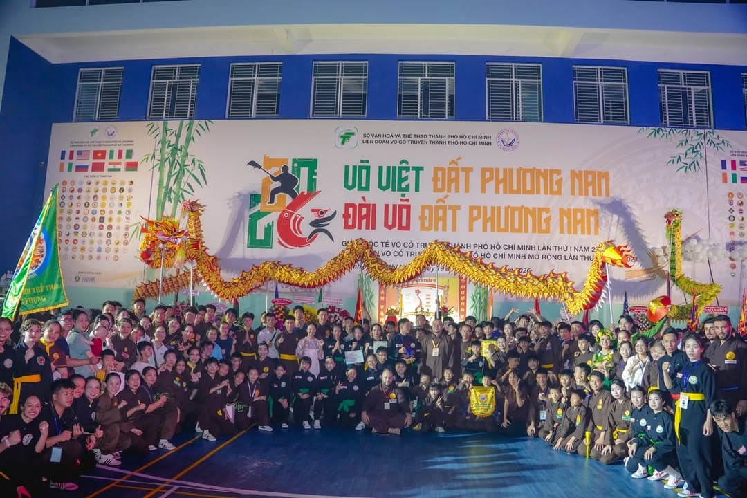 Xin lưu giữ những kỉ niệm tại đêm khai mạc Võ Việt Đất Phương Nam tại nơi đây — hình 19