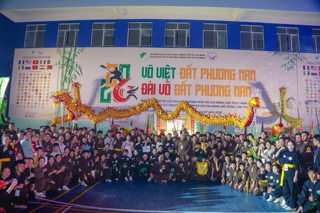 Xin lưu giữ những kỉ niệm tại đêm khai mạc Võ Việt Đất Phương Nam tại nơi đây — hình 20